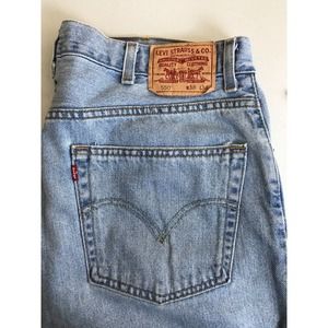 Levi 550 Relaxed Fit Light Wash Jean